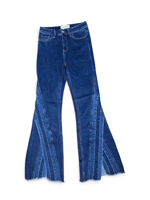 Flying Monkey Y2K-Inspired Flare Jeans Size 26