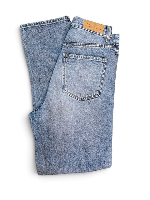 PacSun Distressed Straight Leg Jeans - Size 27