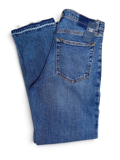 Abercrombie & Fitch Ultra High Rise Jeans - Size 28 (New With Tags)