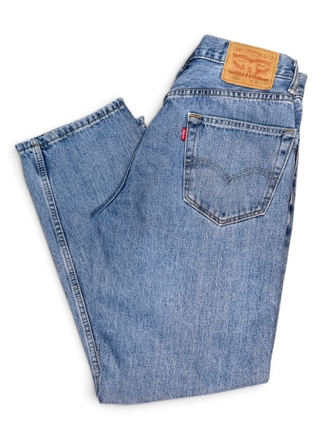 Vintage Levi's Light Wash Jeans - Size 31