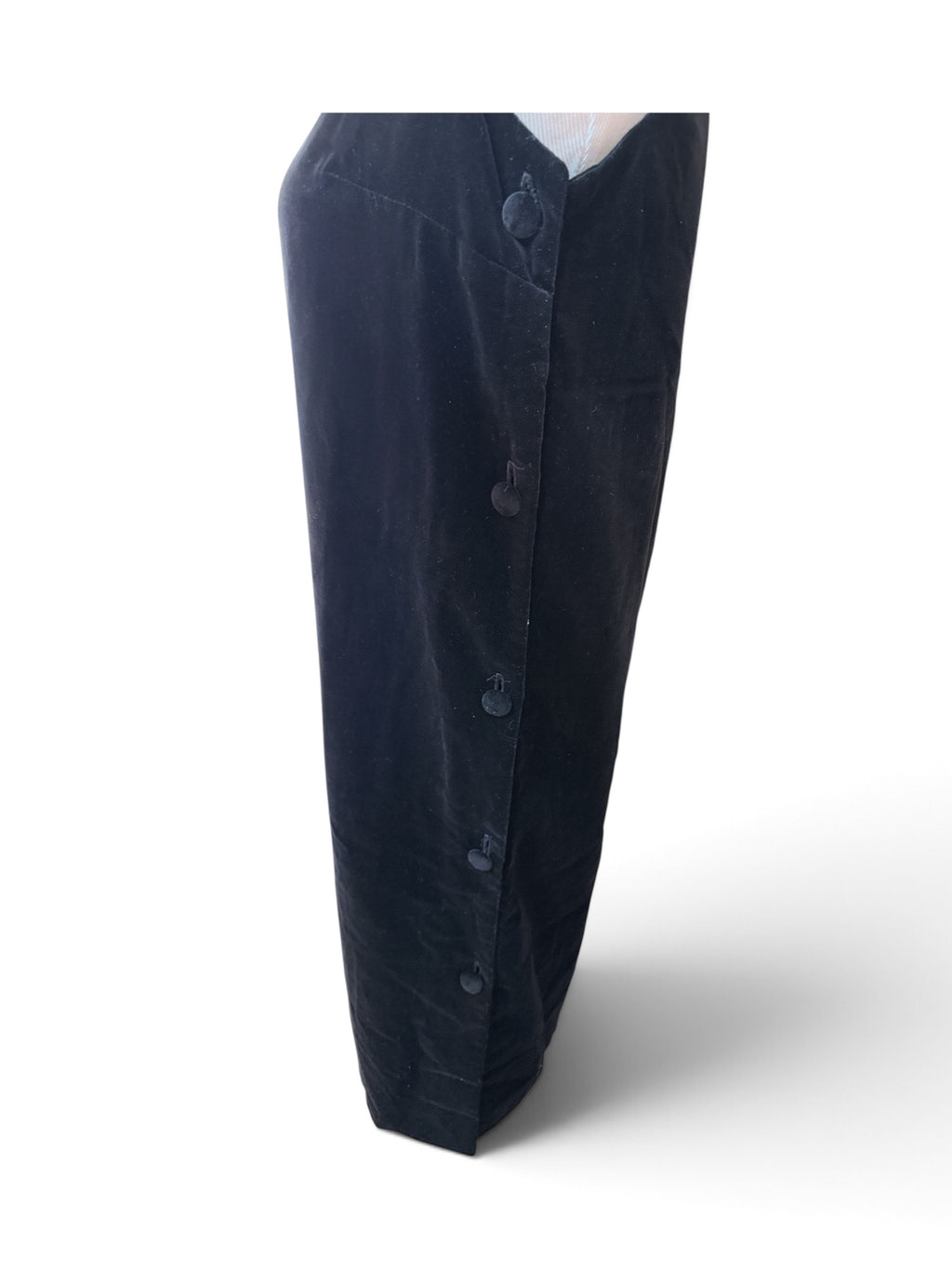 Radcliffe 1960s Vintage Black Velvet Sleeveless Shift Dress