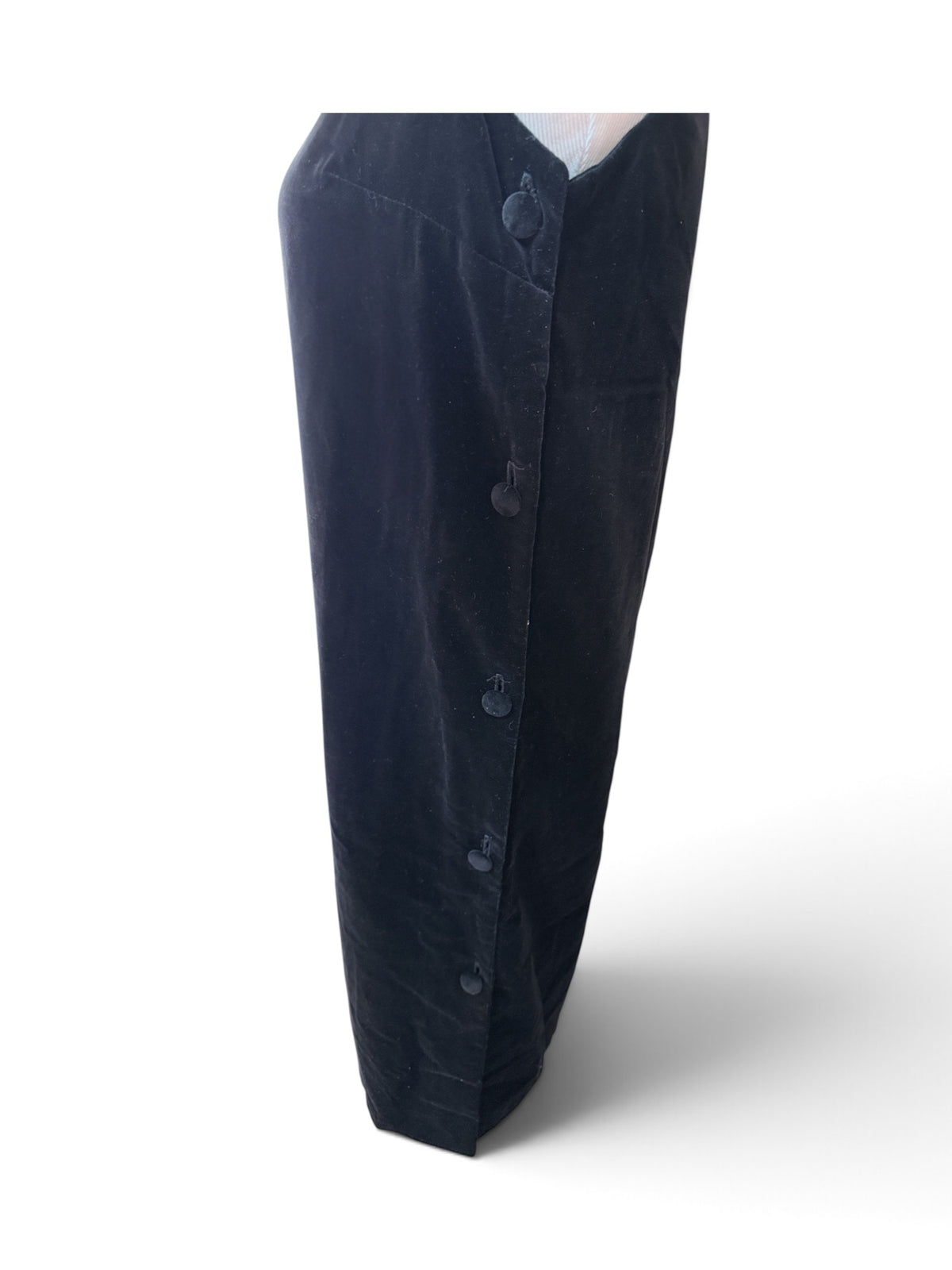 Radcliffe 1960s Vintage Black Velvet Sleeveless Shift Dress